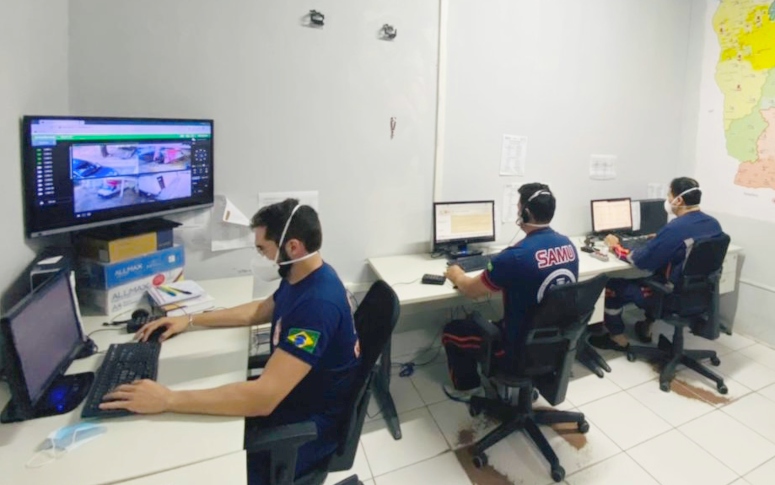 Profissionais do Samu 192 de Juazeiro do Norte salvam recém-nascida de engasgo durante atendimento telefônico