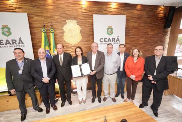 Acordo de Cooperação vai promover ações de incentivo ao setor mineral no Ceará
