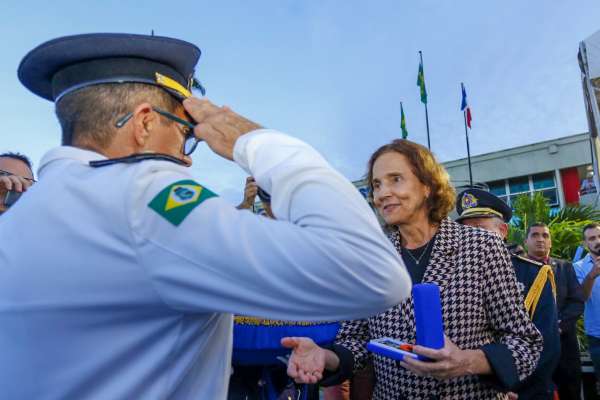 Aniversário dos 187 anos da PMCE é marcado com solenidade de entrega de medalhas e honrarias