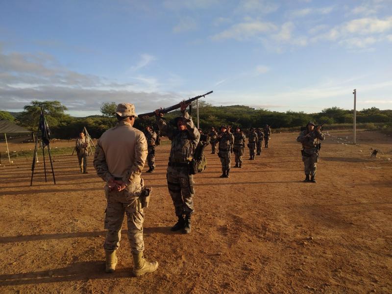 Curso de Operações Especiais da PMCE passa por Estágio de Adaptação em Área de Caatinga, em Pernambuco