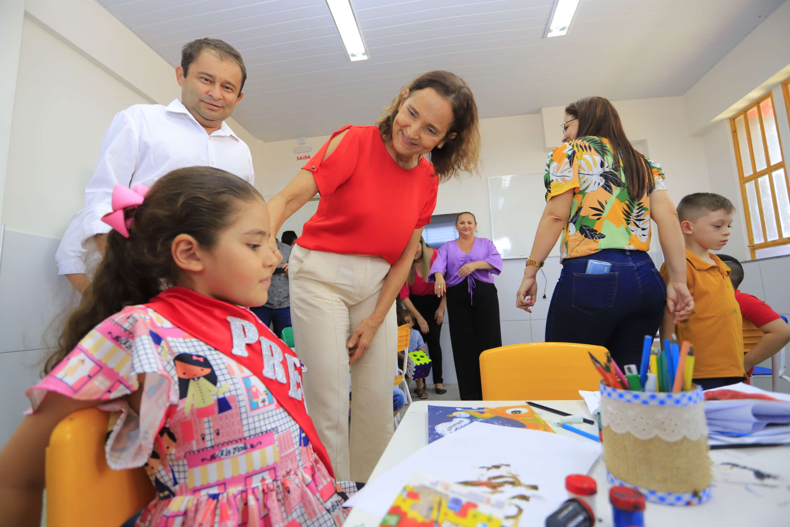 Na véspera do Dia das Crianças, Governo do Ceará entrega dois Centros de Educação Infantil para o povo de Poranga