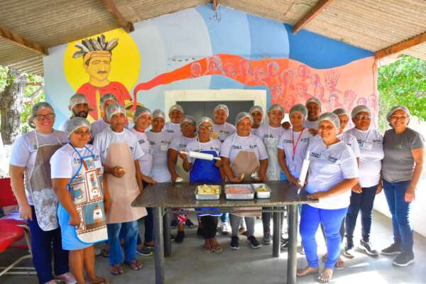 Criando Oportunidades: Programa contempla indígenas com capacitação de doces e salgados