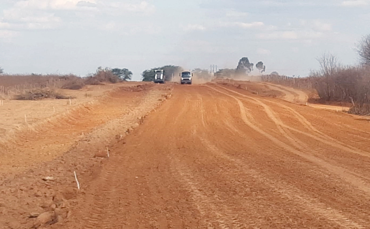 Parambu ganhará nova CE-279, beneficiando motoristas e moradores do Sertão dos Inhamuns