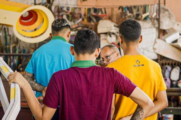 Jovens do sistema socioeducativo se encontram com a arte urbana