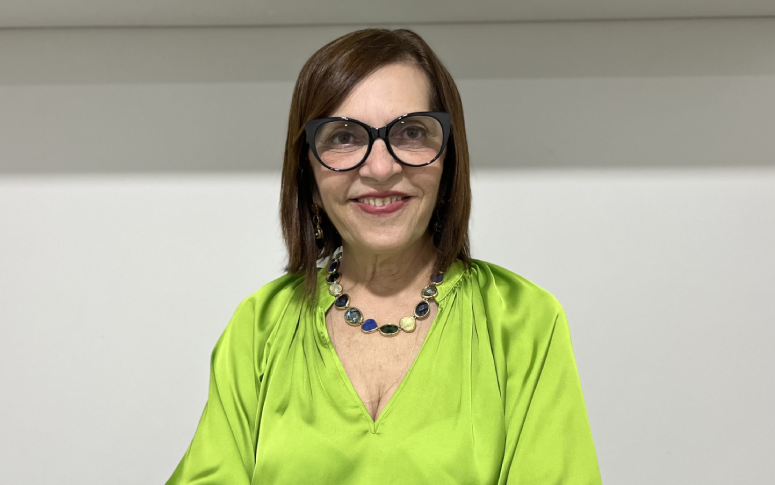 “Ser servidora é motivo de muito orgulho. É um ofício alinhado aos meus desígnios de vida”, afirma Fábia Linhares, diretora-geral do Hias