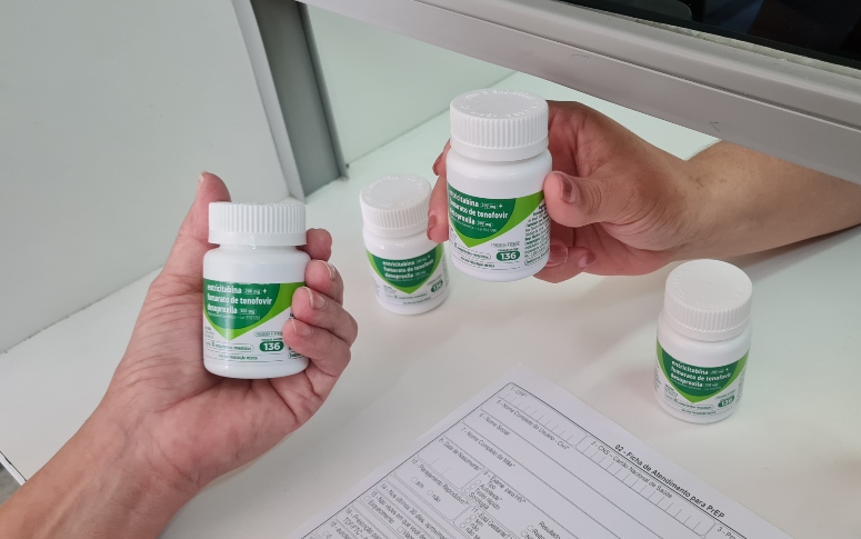 População com HIV/aids tem assistência em 34 unidades de saúde em Fortaleza e no Interior