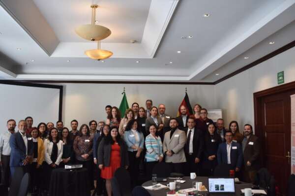 Sedet participa de evento sobre transição energética no México