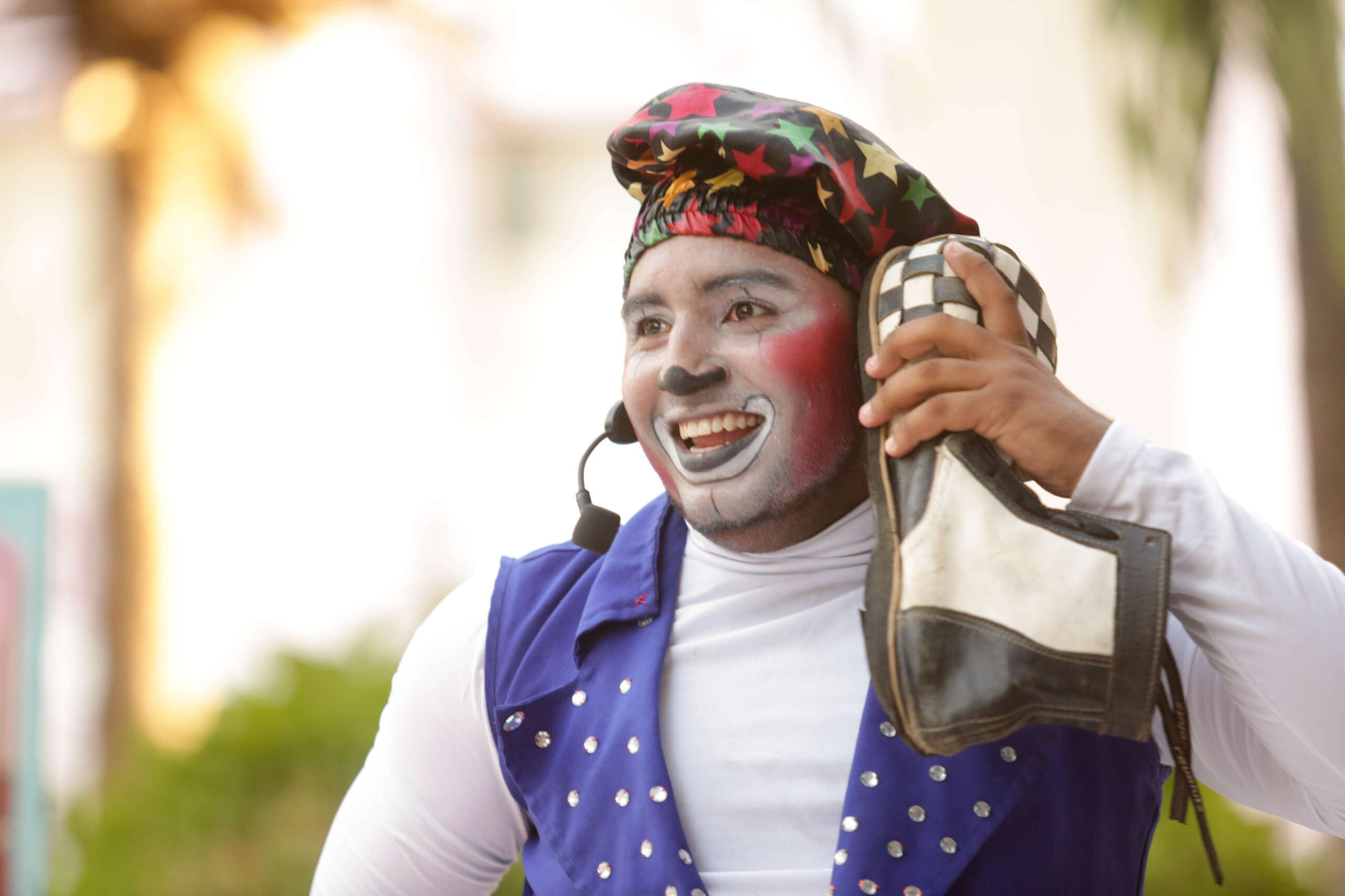 “A Trupe do Palhaço Baratinha” é atração da Temporada de Arte Cearense no Theatro José de Alencar