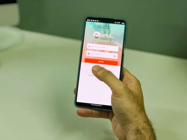 Sefaz Ceará alerta para golpes na internet com o pagamento do IPVA