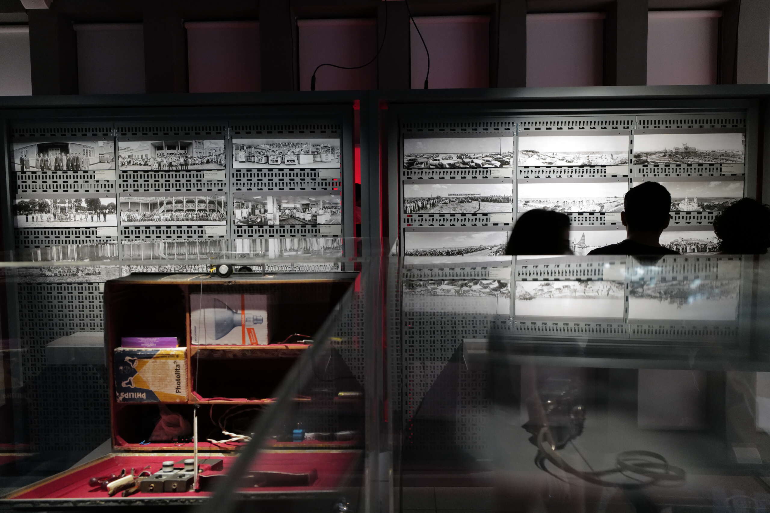 Museu da Imagem e do Som do Ceará realiza programação diversa com exposições, roda de conversa e visitas mediadas