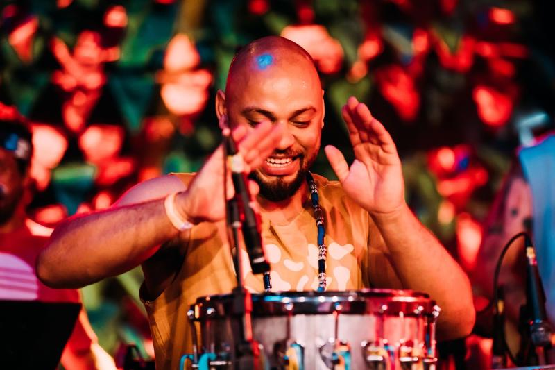 Porto Iracema das Artes realiza Oficina “Som de Sobra”, com Felipe Fiuza