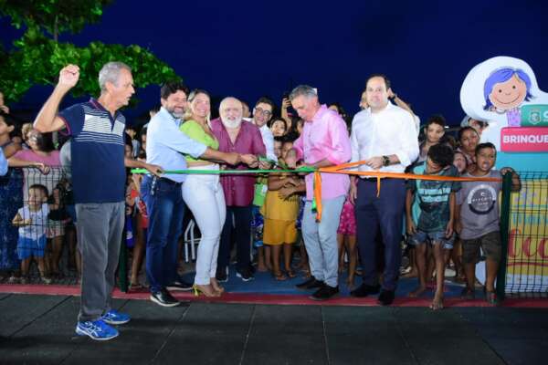 Nova brinquedopraça de Pacatuba é opção de lazer e também de geração de renda