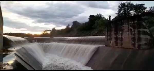 Açude Cachoeira, em Aurora, atinge sua capacidade máxima após 14 anos