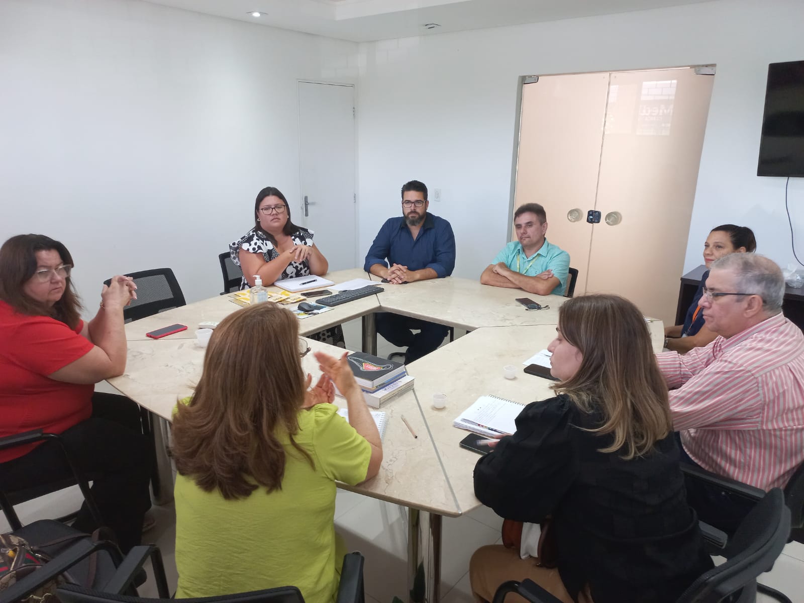 Seas e SPS alinham parceria para garantir qualificação profissional no sistema socioeducativo