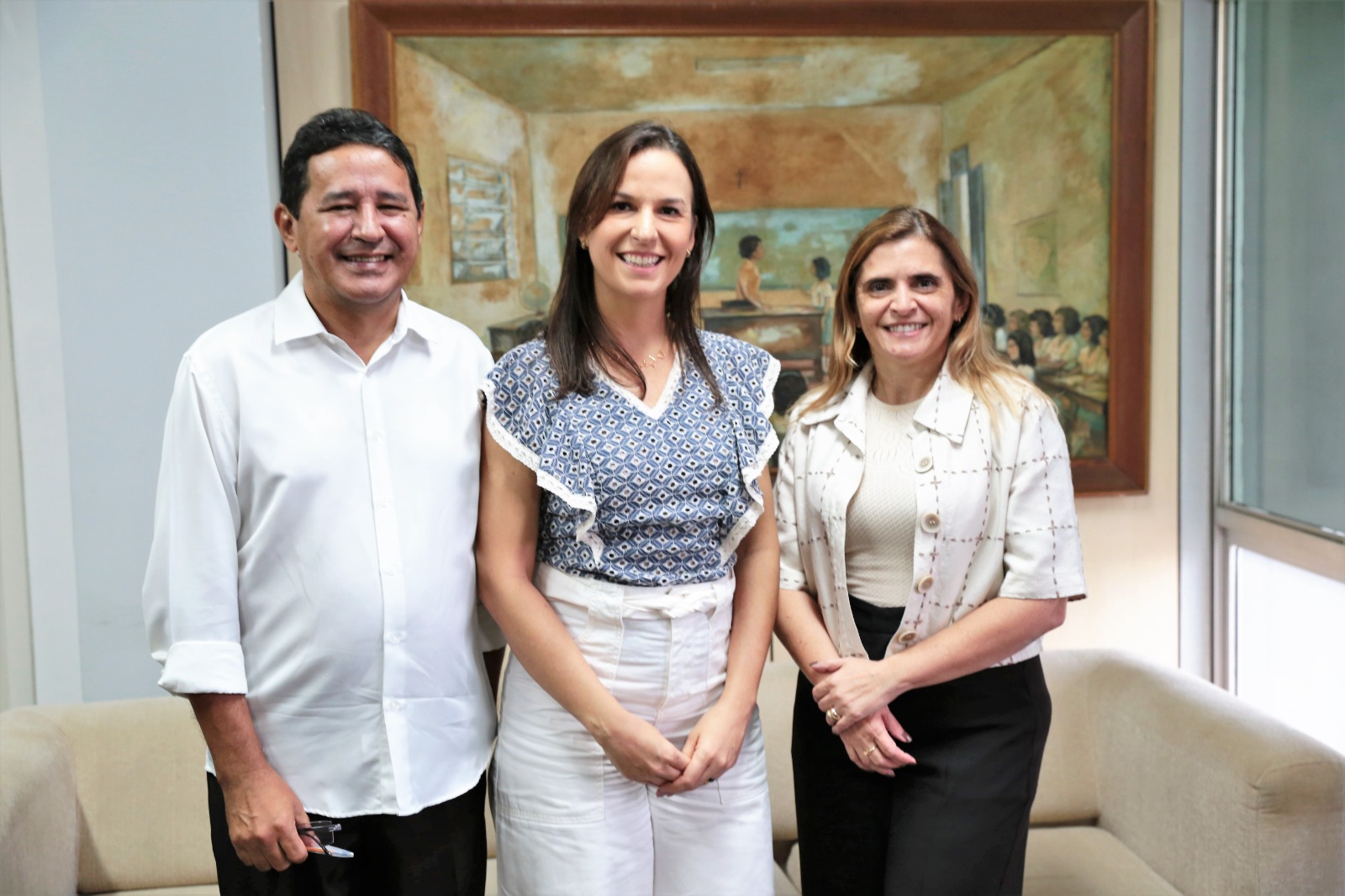 Primeira-dama se reúne com Seduc para parcerias no Programa Ceará Sem Fome