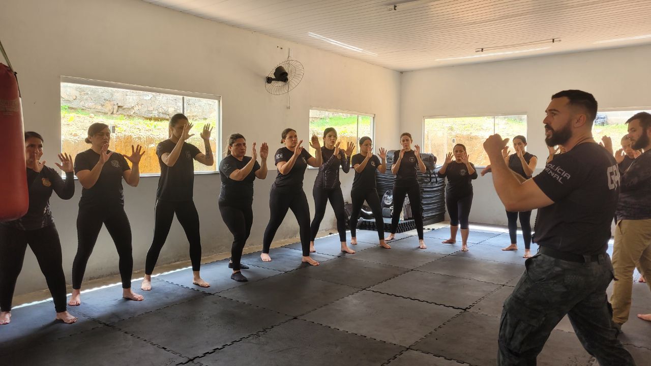 SAP promove Curso de Técnicas Básicas de Defesa Pessoal Feminina para as policiais penais do sistema prisional