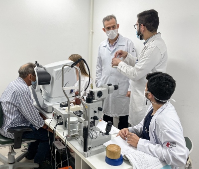 Residência de Oftalmologia do HGF conquista primeiro lugar no Brasil na prova de especialistas