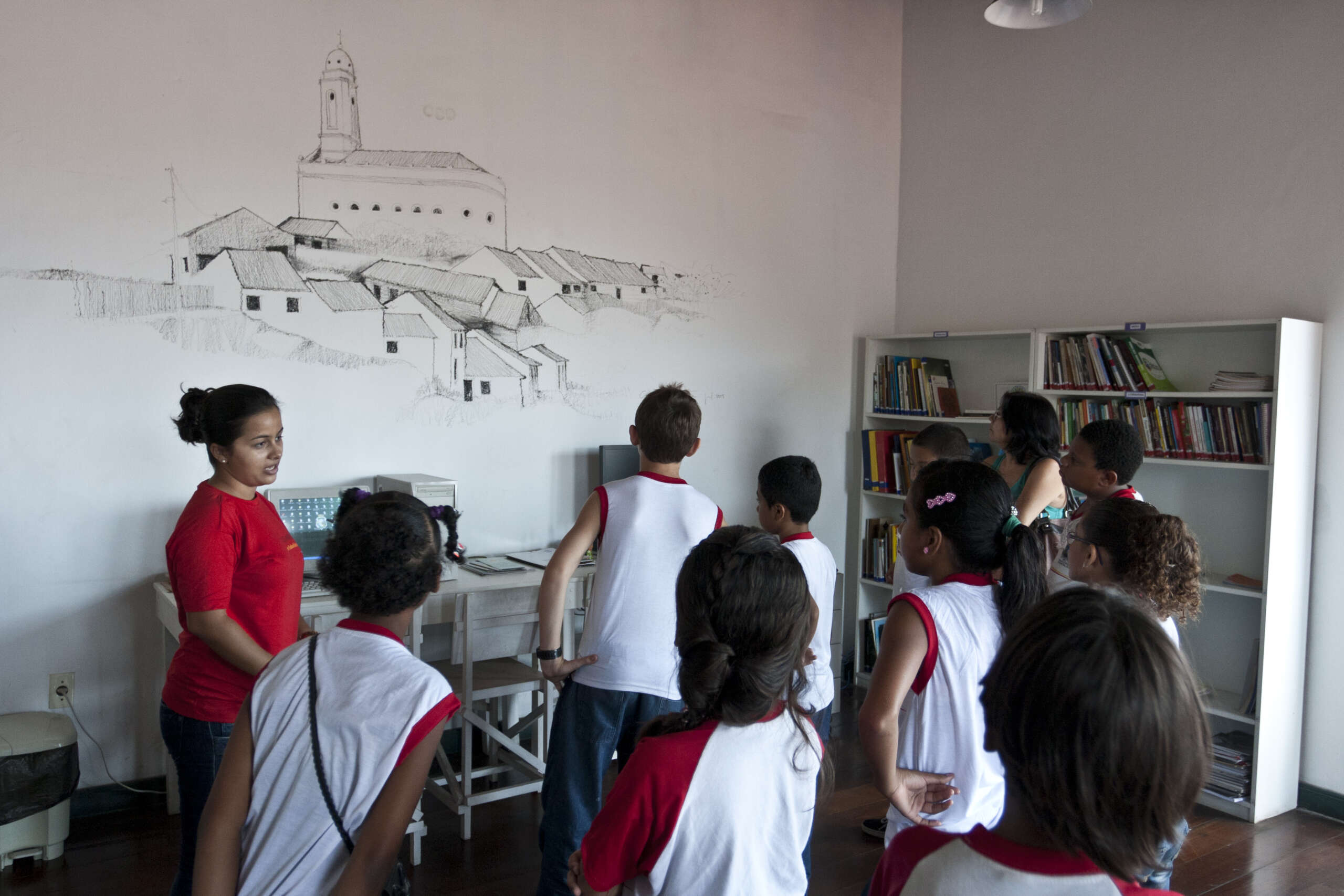 Sobrado Dr. José Lourenço realiza visitas mediadas nas escolas do Estado do Ceará