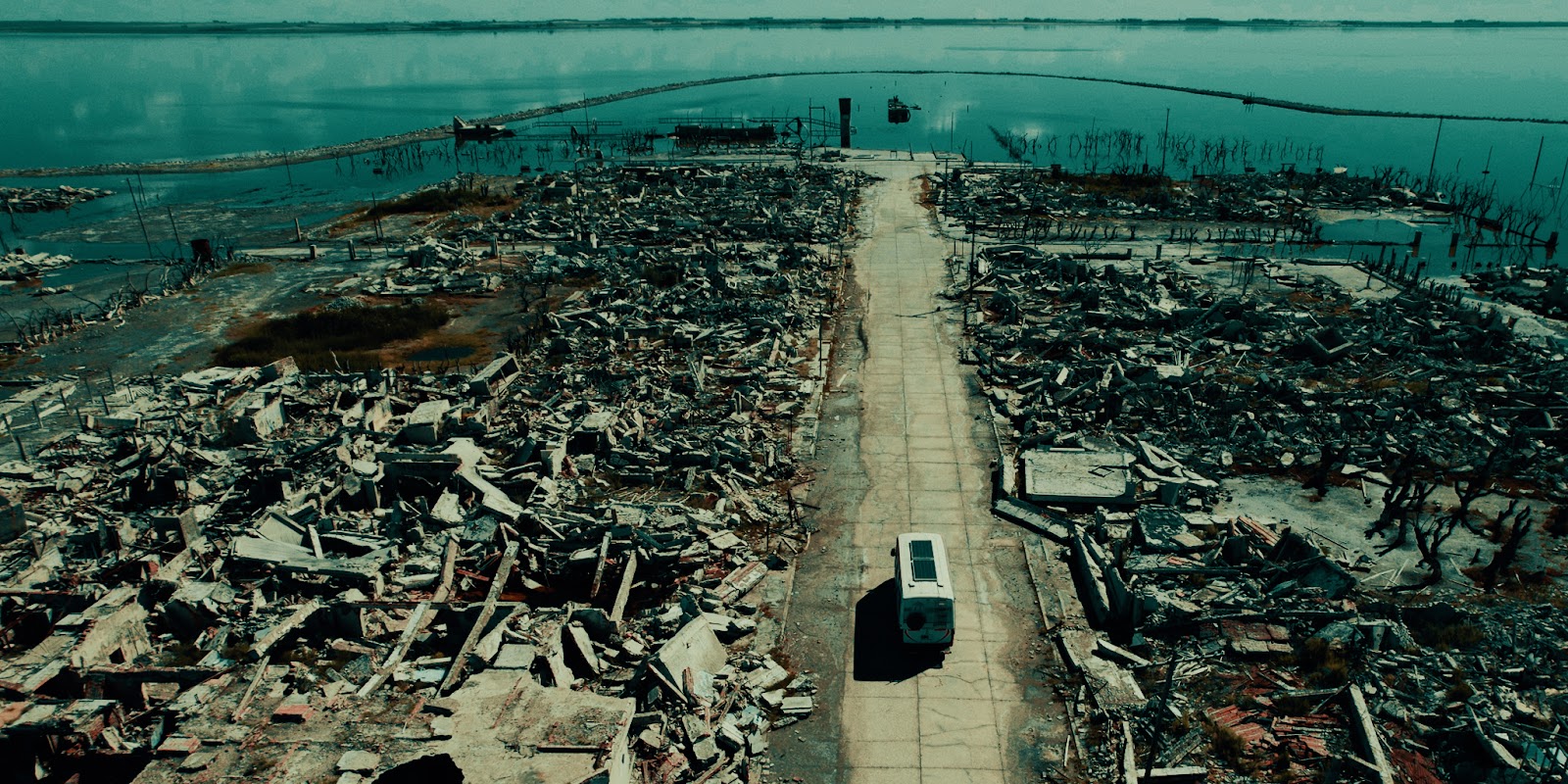 O Conexão CINEFANTASY Fortaleza exibe no Cineteatro São Luiz uma mostra com 10 filmes de longa-metragem