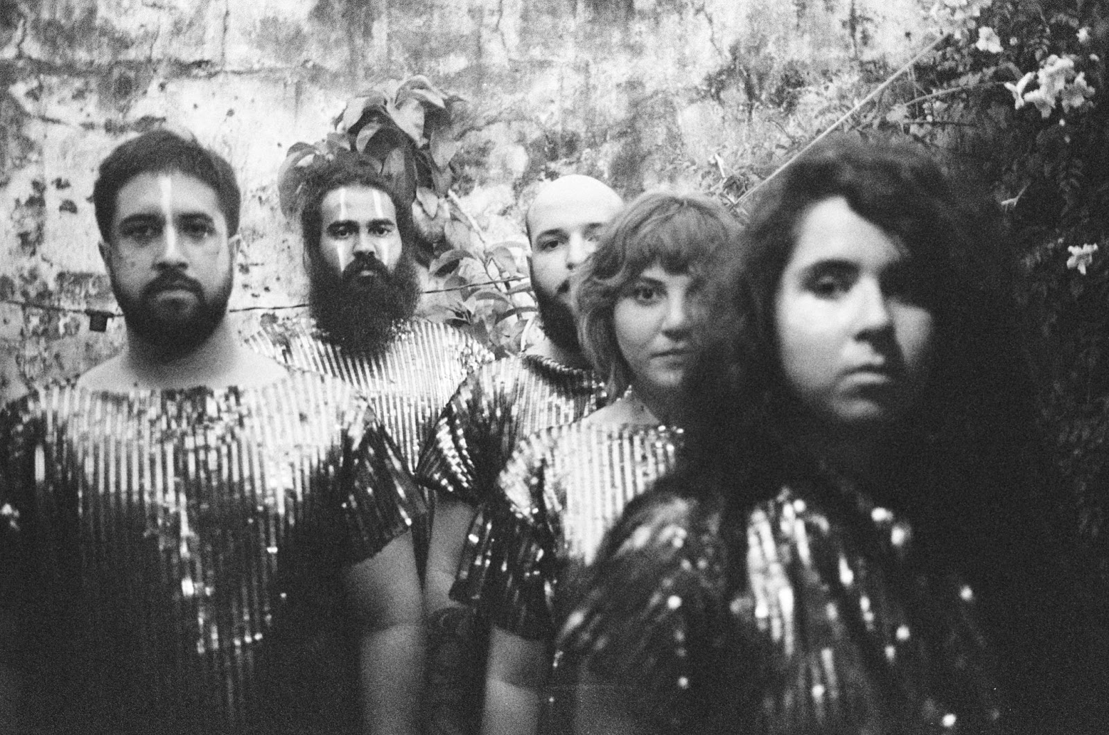 Vacilant tem duas apresentações de “Tempos Bravos” no Cineteatro São Luiz