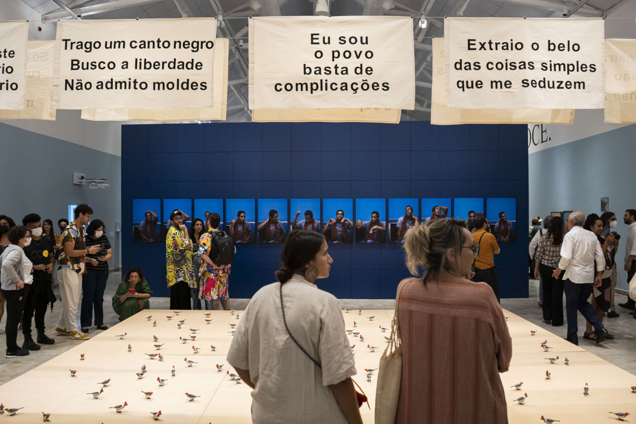 Últimos dias para visitar exposição “Negros na Piscina” na Pinacoteca do Ceará