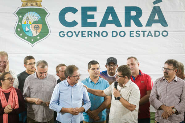 Estado chega a 305 areninhas com entregas em Brejo Santo e Caririaçu