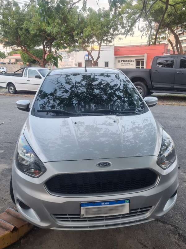 Polícia Civil desarticula grupo criminoso atuante em roubo de cargas na Capital