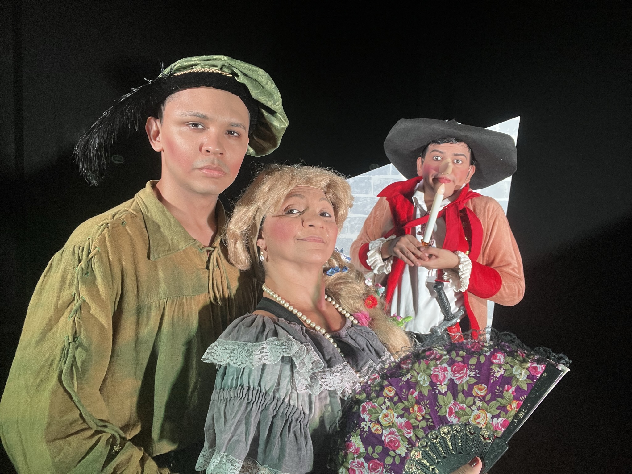 “Flopados, Esquecidos e Mal Pagos”: Grupo de Teatro As Cenosas estreia comédia no Morro do Ouro (Anexo CENA do TJA)