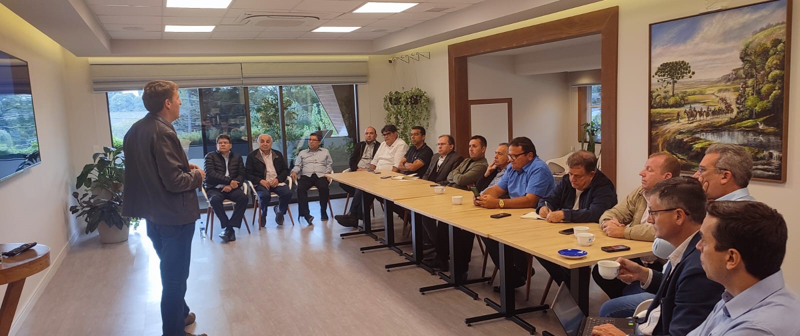 Secretaria do Desenvolvimento Econômico participa de missão do agronegócio no Paraná