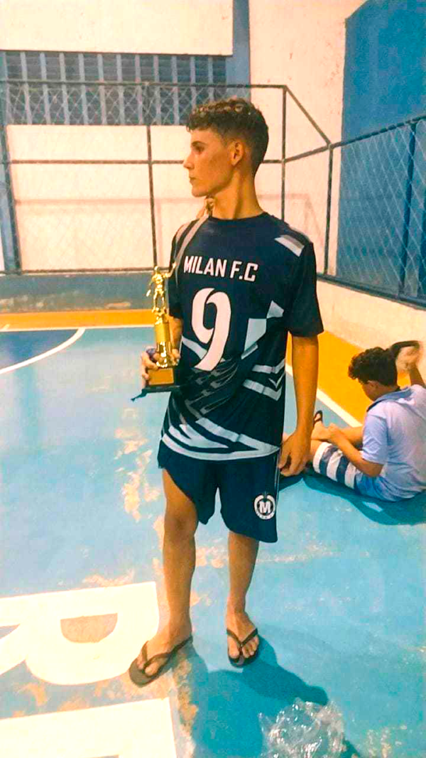 Projeto do Helv apoia paciente em sonho de voltar a jogar futebol