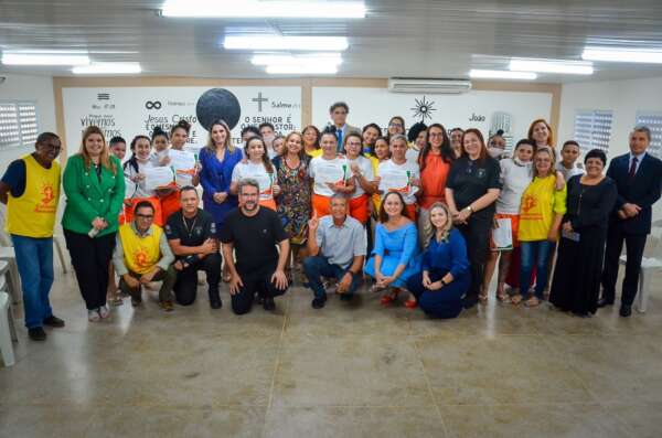 SAP certifica 50 internas em programa social desenvolvido por voluntários religiosos