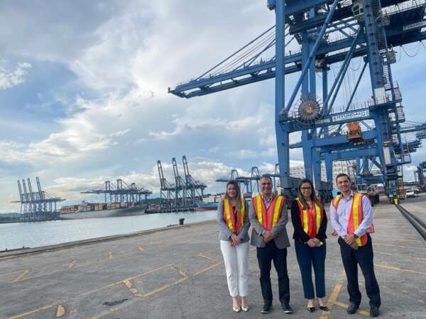 Comitiva da ZPE Ceará visita Zonas Francas do Panamá