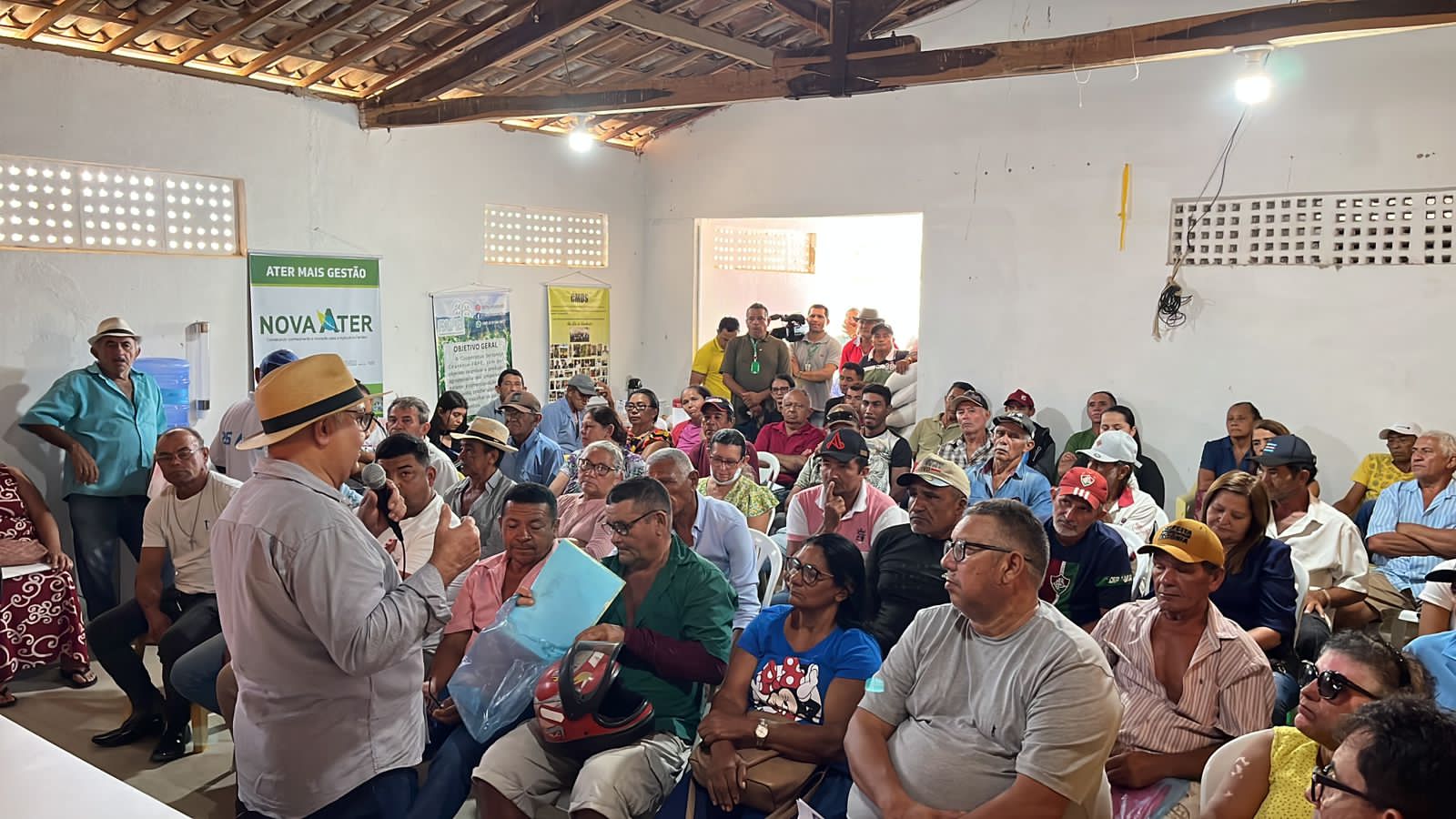 Idace se reúne com entidades dos assentados e da zona costeira