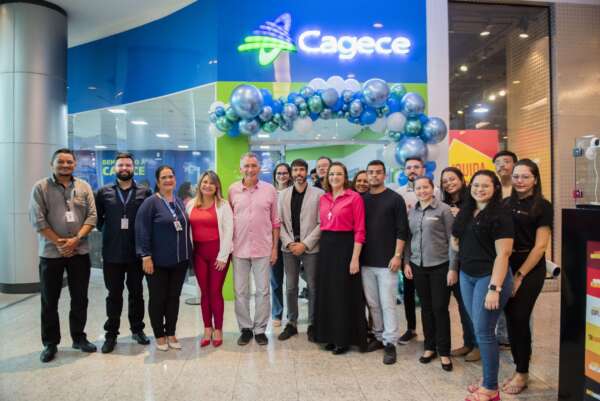 Cagece inaugura loja de atendimento no shopping Parangaba, em Fortaleza