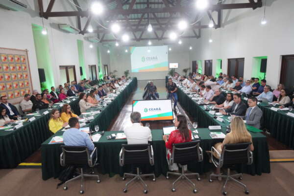 Governador reúne secretariado para balanço do 1° semestre e projeção para o resto do ano