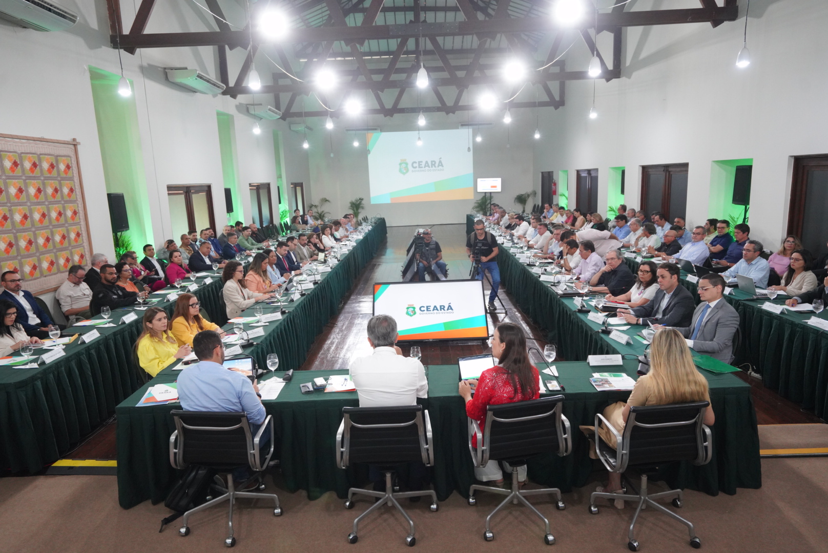 Governador reúne secretariado para balanço do 1° semestre e projeção para o resto do ano