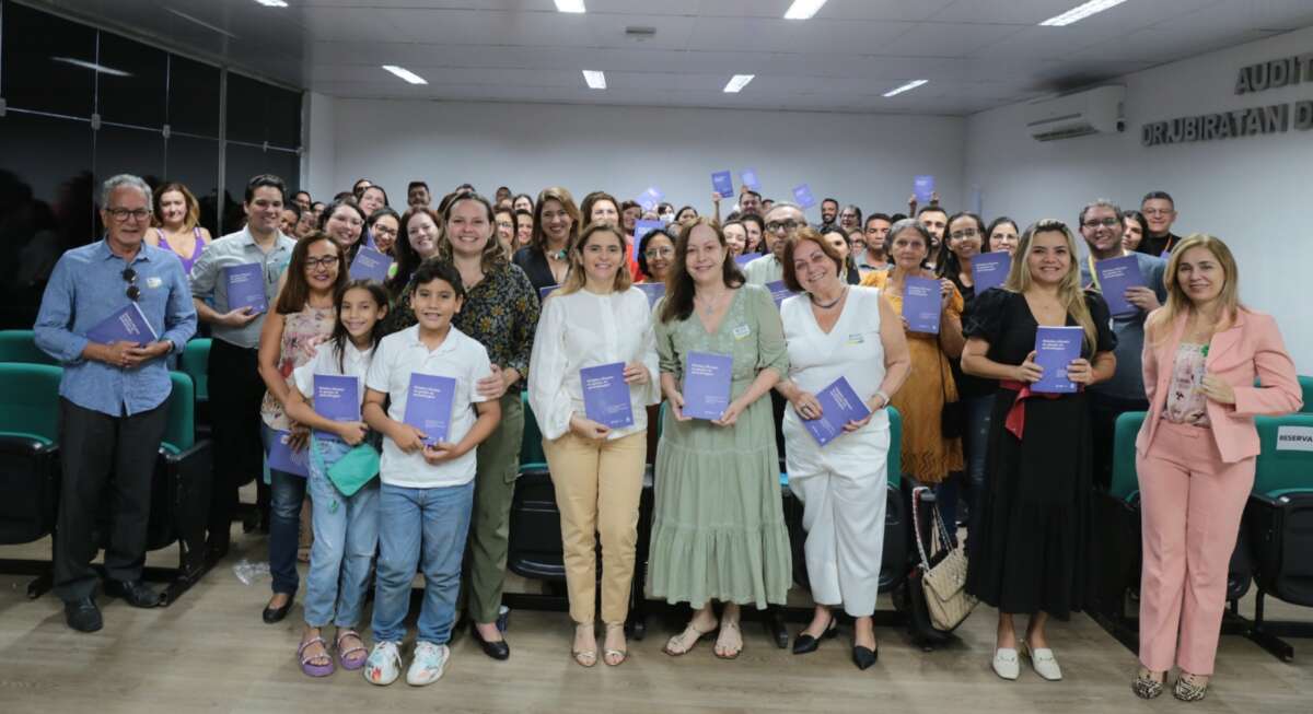 Seduc sedia lançamento do livro Estados Eficazes na Gestão da Aprendizagem