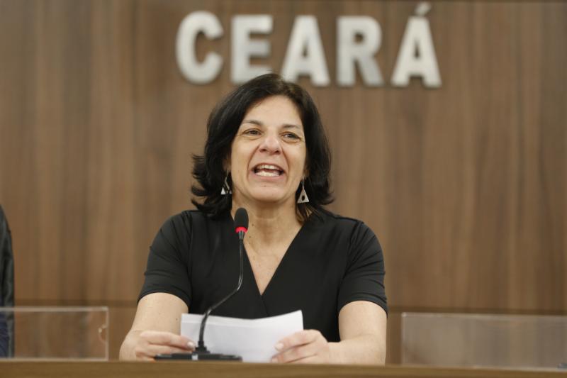 Secretaria dos Direitos Humanos do Ceará e Ministério discutem políticas voltadas às pessoas com deficiência