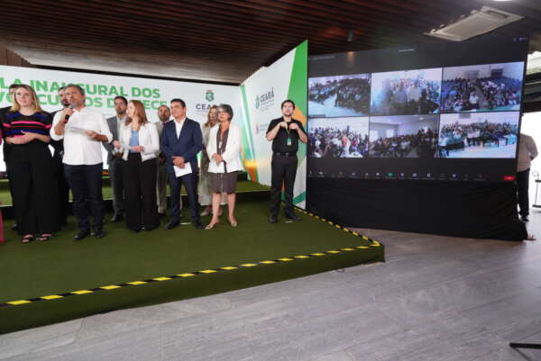 Uece inicia segundo semestre letivo de 2023 com 320 estudantes em oito novos cursos e três novos campi no Interior