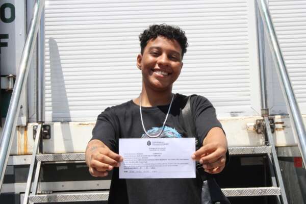 Caminhão do Cidadão atende mais quatro comunidades na Capital e no Interior