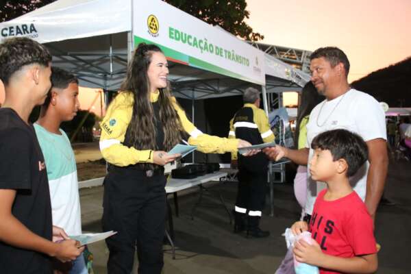 Detran-CE promove atividades educativas em evento no município de Itapipoca