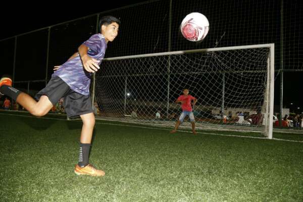 Inaugurada, areninha de Acopiara estimula prática esportiva e convivência comunitária