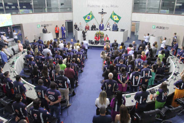 Samu 192 Ceará recebe homenagem em sessão solene na Assembleia Legislativa por 15 anos de atuação