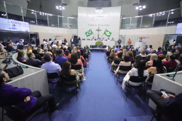 Sessão Solene na Assembleia Legislativa celebra 15 anos da Educação Profissional no Ceará