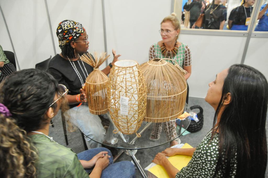 Artesãos cearenses se destacam no Programa Exporta Mais Brasil, do Governo Federal