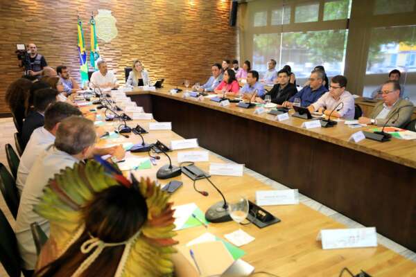 Governo do Ceará lança programa de desenvolvimento de pessoas para cargos públicos