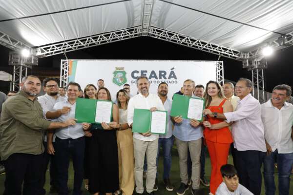 Parceria entre Estado e município resulta em entrega de série de obras em Novo Oriente