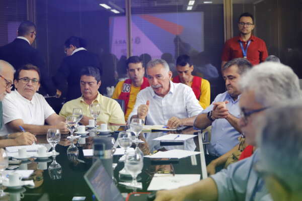 Grupo de Contingência debate ondas de calor e os Incêndios Florestais no Ceará