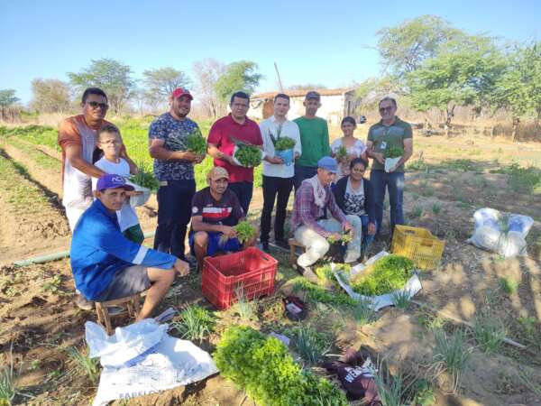 Secretaria do Desenvolvimento Agrário vistoria projetos em Quixeramobim