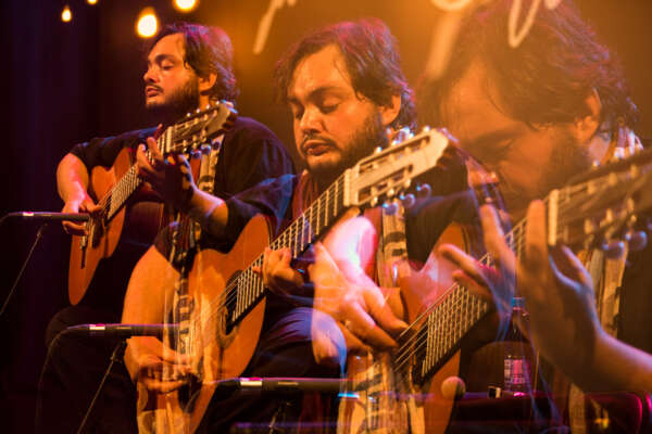 Yamandu Costa traz o concerto “Esperançar” ao Cineteatro São Luiz